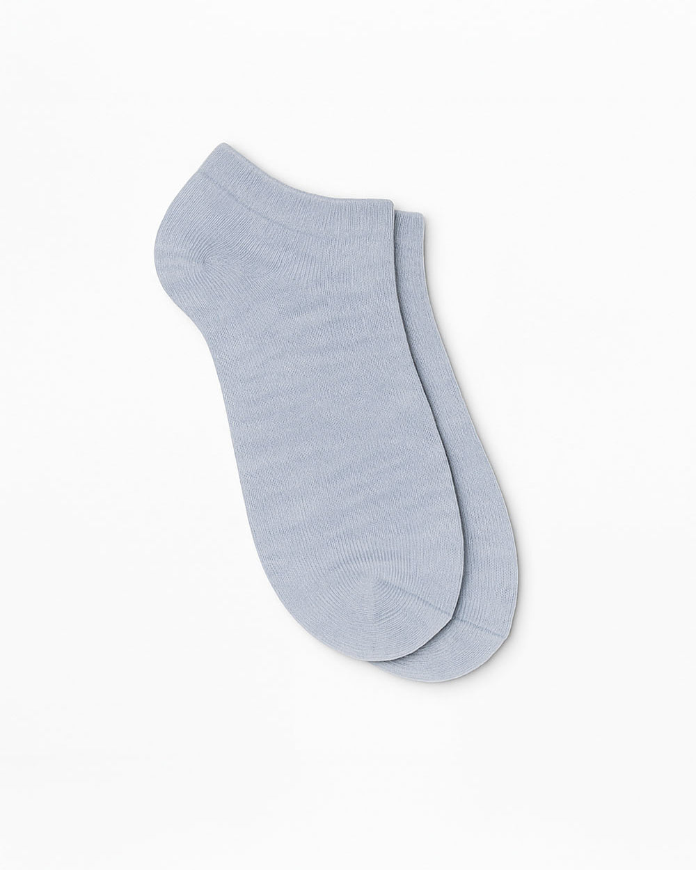Sive bambus kratke čarape Good Willy – antibakterijske i meke
Bambus sive čarape – close up materijala
Sive bambus čarape na nozi – lifestyle prikaz