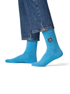 Blue crew čarape Good Willy – premium udobnost
Plave crew čarape – detalj logotipa tigra
Blue čarape na nozi – lifestyle prikaz
Premium plave čarape – close up materijala
Plave sportske carape